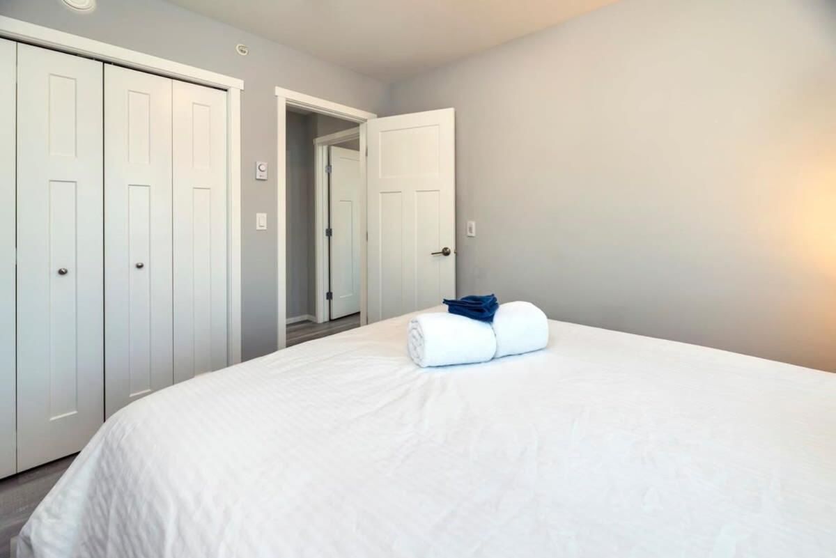 Nn - The Wanderoo - Riverdale 3-Bed 2 5-Bath Whitehorse Exterior foto